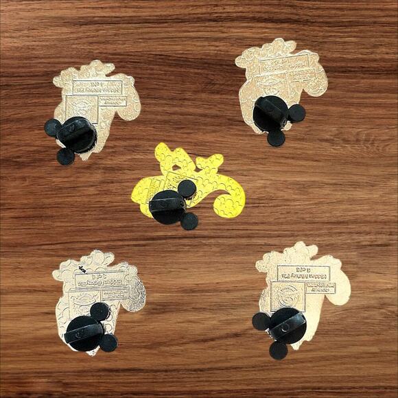 5 Tangled Disney Parks Trading Pins, Plus 2 Bonus Pins - Picture 2 of 2